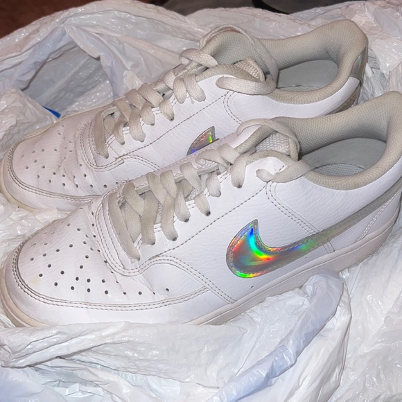 Holographic nike shoes womens size 8.5